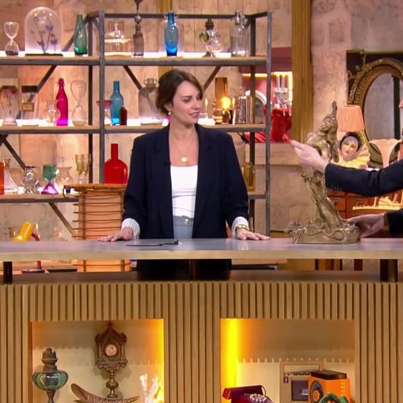 Il joue un rôle important auprès de Julia Vignali

Harold Hessel dans "Affaire conclue" sur France 2, le 8 mai 2026. Capture d'écran/France 2