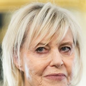 Chantal Ladesou - Rachida Dati remet à Chantal Ladesou les insignes de Chevalier de la Légion d'Honneur au ministère de la Culture à Paris le 2 février 2026.

© Cyril Moreau / Bestimage