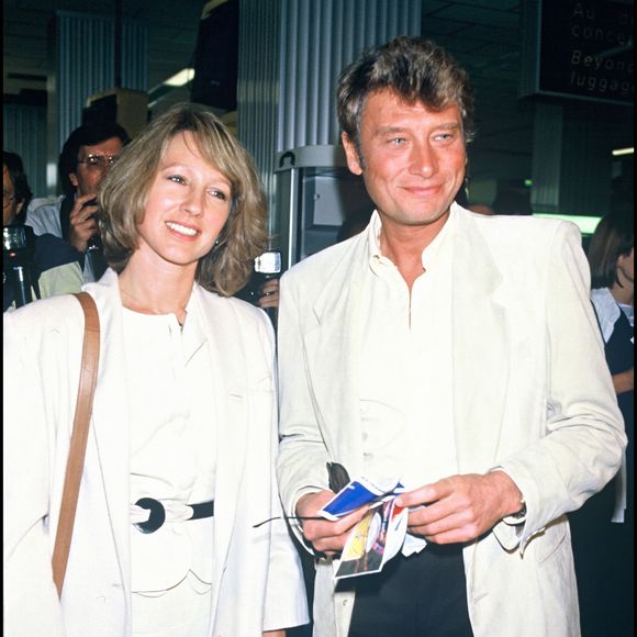 ARCHIVES - NATHALIE BAYE ET JOHNNY HALLYDAY AU FESTIVAL DE CANNES 1984