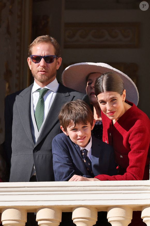 Andrea Casiraghi, la princesse Caroline de Hanovre, Charlotte Casiraghi et son fils Raphael Elmaleh - La famille princière de Monaco au balcon du palais, à l'occasion de la Fête Nationale de Monaco. Le 19 novembre 2023 © Dominique Jacovides-Bruno Bebert / Bestimage