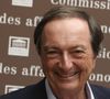 Selon "Le Monde", il n’est pas un héritier classique : son père ne lui a pas transmis une entreprise, mais un nom, une culture et un savoir-faire. 

Audition de Philippe Michaud, président executif du mouvement E. Leclerc, et Michel-Edouard Leclerc, président du comite strategique et porte-parole du mouvement E. Leclerc à l'Assemblee nationale à Paris, France, le 25 novembre 2025. © Michtof/PsnewZ/Bestimage