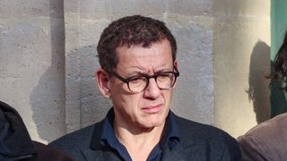 "Avec cinq enfants de lits différents" : Dany Boon sans filtre sur l’héritage et le patrimoine qu’il va leur laisser