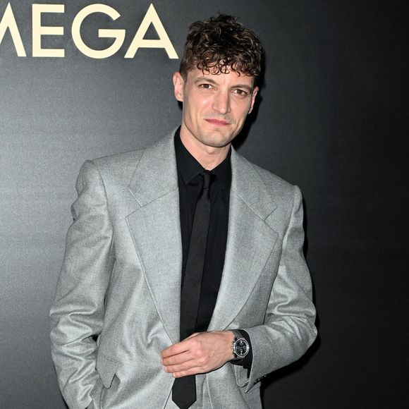 Niels Schneider participe à l'événement Icons Shine with OMEGA in Milan au Maka Loft le 23 avril 2024 à Milan, Italie. Photo par Simone Comi/IPA/ABACAPRESS.COM