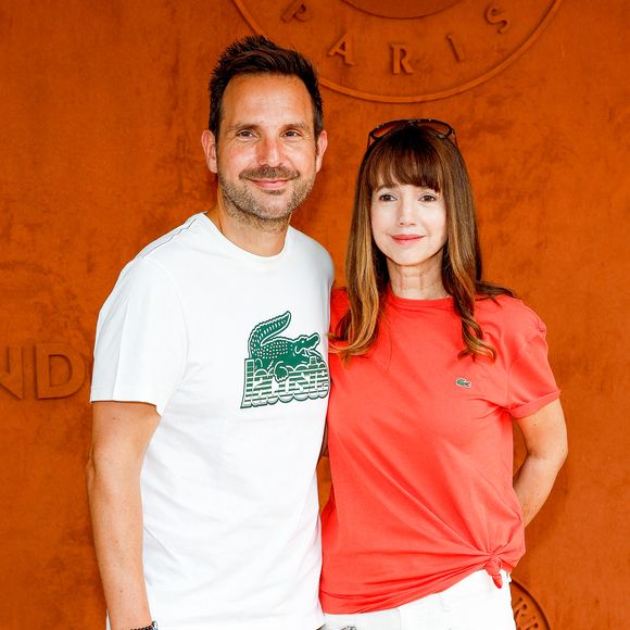 Christophe Michalak et sa femme Delphine McCarty au village lors des Internationaux de France de tennis de Roland Garros 2023, à Paris, France, le 9 juin 2023. © Jacovides-Moreau/Bestimage