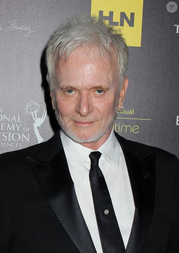 Après sa retraite en 2015, il s'est retiré à Amsterdam 

Anthony Geary
39e cérémonie annuelle des Daytime Emmy Awards - Arrivées.
La cérémonie s'est déroulée à l'hôtel Beverly Hilton le 23 juin 2012.
 Photo bySteven Bergman