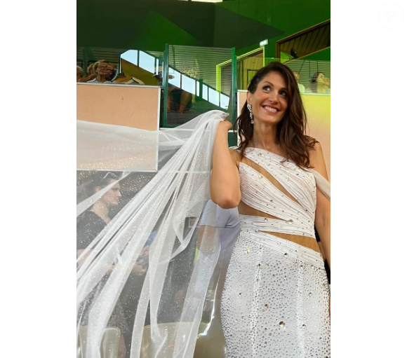 Malheureusement, l'entrepreneure a échoué, face à son époux venu la soutenir.

Vanessa Douillet lors de l'élection Miss Pays-de-L'Ain. Instagram