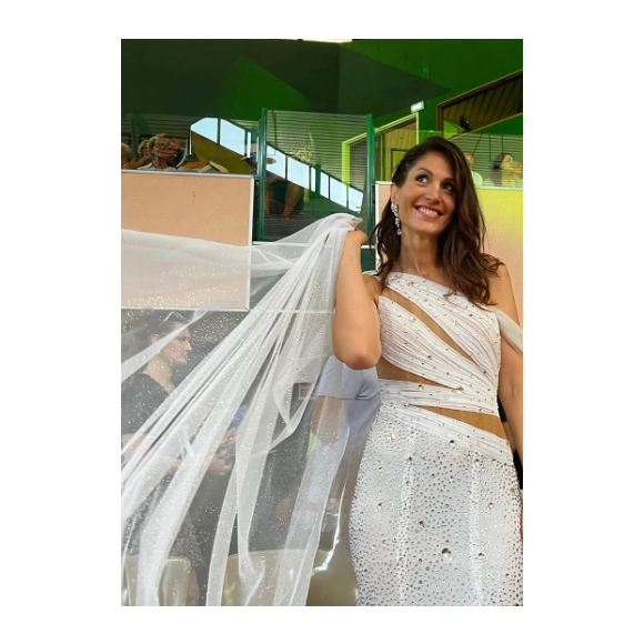 Malheureusement, l'entrepreneure a échoué, face à son époux venu la soutenir.

Vanessa Douillet lors de l'élection Miss Pays-de-L'Ain. Instagram