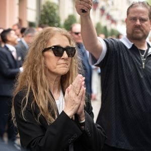 Vingt ans après, elle n'oublie pas celles qui ont porté ce projet avec elle

Celine Dion quitte son hôtel, le Royal Monceau, en direction de l'aéroport au lendemain de la cérémonie d'ouverture des Jeux Olympiques, à Paris le 27 juillet 2024. Photo de Florian Poitout/ABACAPRESS.COM