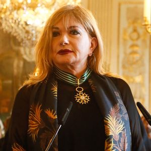 En promotion de la pièce Nuit d’ivresse au Théâtre de la Madeleine à Paris, elle était invitée sur Europe 1 — Culture Médias ce 27 janvier 2026

Exclusif - Catherine Jacob - Cérémonie de remise des insignes de Commandeur des Arts et des Lettres à Catherine Jacob au Ministère de la Culture à Paris le 5 septembre 2023. 

© Christophe Clovis / Bestimage