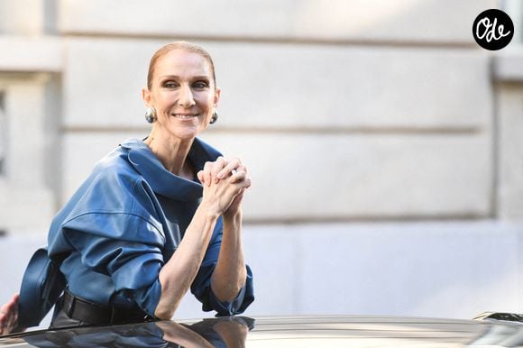 Céline Dion quitte l'hôtel Le Royal Monceau, à Paris, en France, le 5 septembre 2026. Photo de Florian Poitout/ABACAPRESS.COM