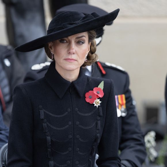 Catherine Kate Middleton, princesse de Galles, assiste à la cérémonie du souvenir de l'Armistice, au National Memorial Arboretum, à Burton-on-Trent, dans l'East Staffordshire. Photo par Julien Burton / Bestimage