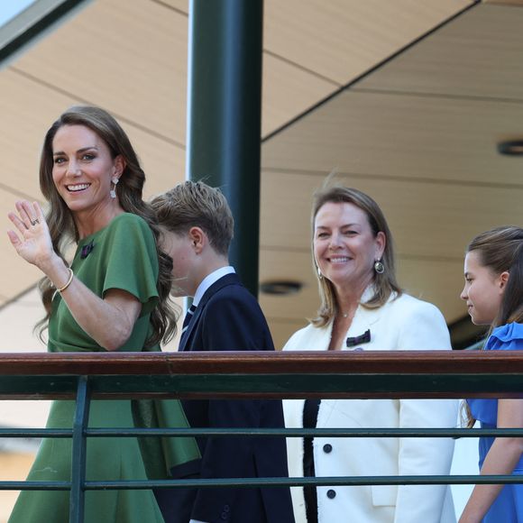 La princesse Charlotte, le prince George et Kate Middleton à Wimbledon, le 12 juillet 2026.

© Mirrorpix / Bestimage