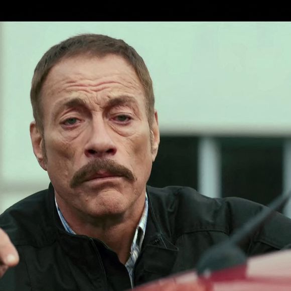 Par le passé, Nicholas Van Varenberg avait déjà eu affaire à la juste américaine

Jean-Claude Van Damme joue dans le film "The Last Mercenary". Los Angeles. Le 8 juin 2021. 
Crédit : Backgrid UK/ Bestimage