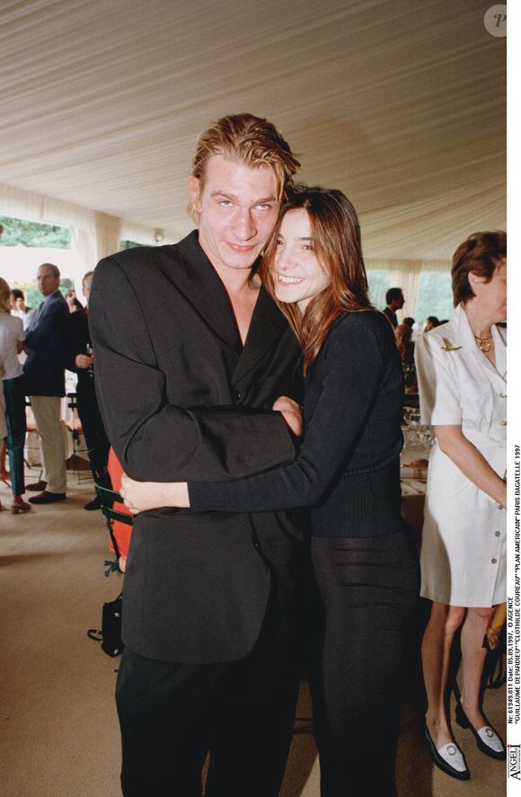Guillaume Depardieu - Clotilde Courau - Paris Bagatelle en 1997.
