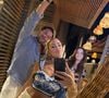 Les clichés montrent une belle complicité entre Florence Foresti, Vitaa et Alexandre Kominek.

Florence Foresti, Vitaa et Alexandre Kominek se sont retrouvés le temps d'une soirée. Capture d'écran Instagram