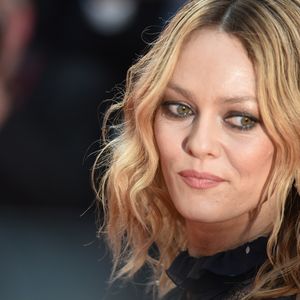 Vanessa Paradis - Montée des marches du film "Mal de pierres" lors du 69ème Festival International du Film de Cannes. Le 15 mai 2016. ©Giancarlo Gorassini/Bestimage