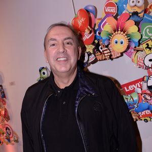 Jean-Marc Morandini - Inauguration du restaurant italien gastronomique "Il Carpaccio" au Royal Monceau à Paris le 6 octobre 2021. Il Carpaccio est un restaurant italien où authenticité rime avec convivialité. A la tête de ce lieu emblématique de la gastronomie italienne, le couple de Chefs italiens O.Piras et A. Del Favero souhaite transmettre leur univers dans le plus parisien des Palaces : une cuisine gastronomique italienne conviviale, à travers un menu exclusif créé avec la famille de Da Vittorio. © Rachid Bellak/Bestimage