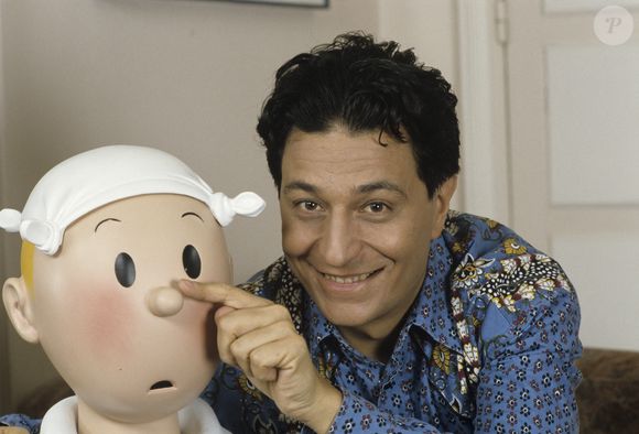 Rendez-vous avec Christian Clavier à son domicile à Paris. Janvier 1991© Michel Ristroph via Bestimage