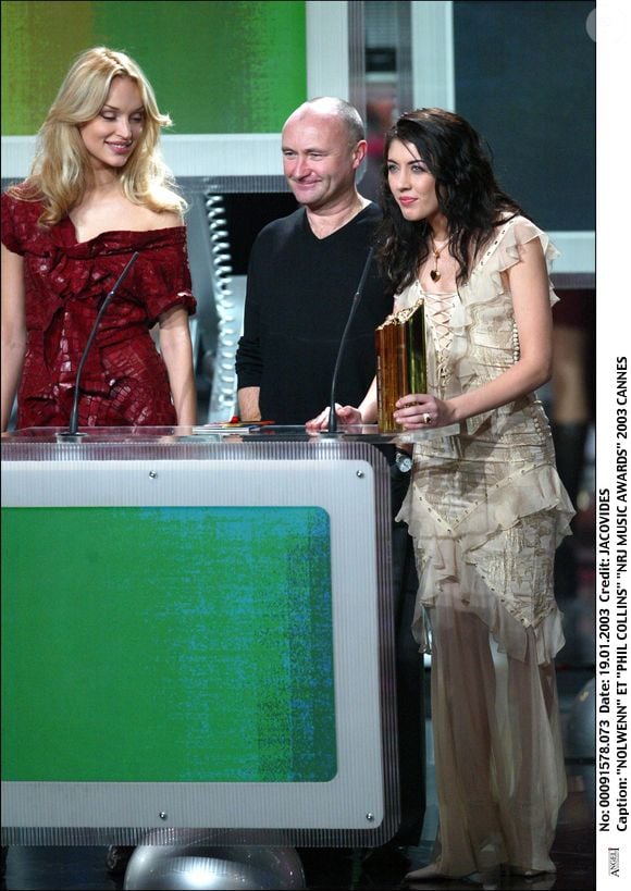 Nollwenn" et Phil Collins, NRJ music awards" 2003 à Cannes.