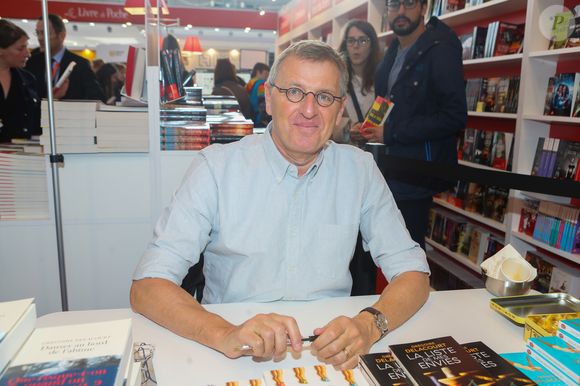 Grégoire Delacourt lors de la 37ème édition du Salon du livre au parc des expositions, à la porte de Versailles, à Paris, France, le 26 mars 2017. © CVS/Bestimage