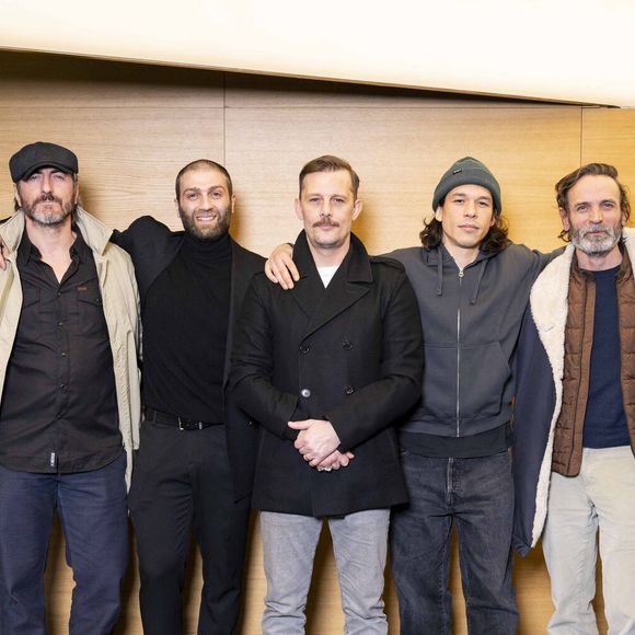 Avec toute l'équipe, il a présenté le film "Brûle le sang" à Paris ce lundi soir.

Nicolas Duvauchelle, Sandor Funtek, Akaki Popkhadze, Florent Hill, Denis Lavant, Jean-Philippe Ricci - Avant-première du film "Brûle le sang" au Cinéma Pathé Wepler à Paris le 20 janvier 2025. © Pierre Perusseau/Bestimage