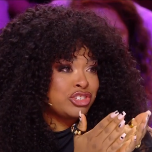 Touchée par son histoire, dans laquelle elle s'est reconnue 

Sophie Davant émue par la disparition de sa mère, "Danse avec les stars", capture d'écran TF1.