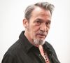 Le musicien avait alors entamé un protocole de chimiothérapie pour se soigner

Exclusif - Florent Pagny en backstage de l'enregistrement de l'émission "Serge Lama, le dernier rappel" présentée par F. Bollaert, diffusée le vendredi 21 novembre 2025 sur France 3 à 21h10, au théâtre Marigny à Paris, France, le 29 avril 2025. © Clovis-Moreau/Bestimage