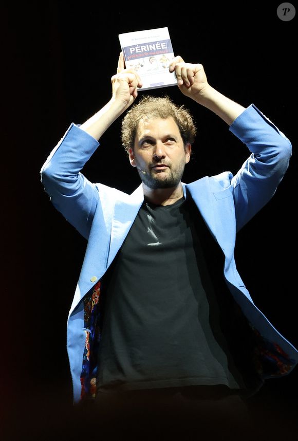 Exclusif - Eric Antoine - Concert "En cœur pour l'Ukraine" au Casino de Paris le 18 juin 2023. De l’humour et des chansons, de la magie, des textes, des cartes blanches encore… À l’appel de Marc Jolivet, une quarantaine d’artistes donnent rendez-vous au public ce dimanche 18 juin au Casino de Paris pour une soirée en soutien au pays de Volodymyr Zelensky via l’association Doc 4 Ukraine © Coadic Guirec/Bestimage