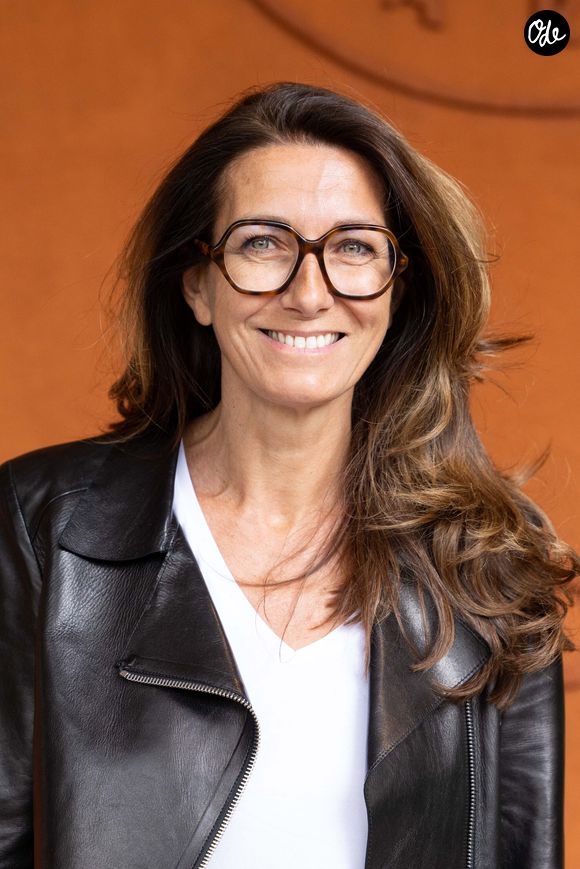 Anne-Claire Coudray au photocall du village lors des Internationaux de France de Tennis de Roland Garros 2026, à Paris, France, le 5 juin 2026. © Jacovides-Moreau/Bestimage
