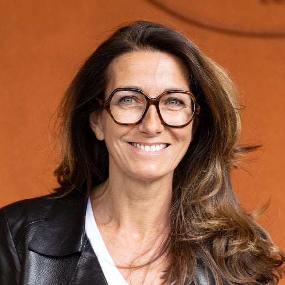Anne-Claire Coudray au photocall du village lors des Internationaux de France de Tennis de Roland Garros 2026, à Paris, France, le 5 juin 2026. © Jacovides-Moreau/Bestimage