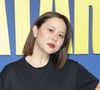 Elle évoque notamment des problèmes de vision, d’audition, de sommeil et de fatigue.

Laura Felpin lors de la première du film « Une famille de bâtards » au cinéma Pathé Palace à Paris, le 7 juin 2026.

© Coadic Guirec / Bestimage