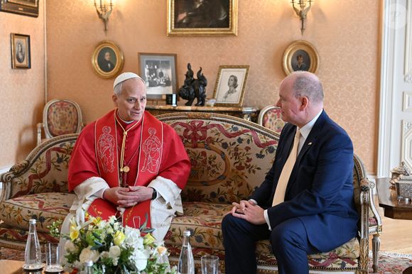 Rencontre du Pape Léon XIV avec le Prince Albert II de Monaco au Palais Princier - Visite historique du Pape Léon XIV à Monaco le 28 mars 2026. Photo by Bruno Bebert/Pool/ABACAPRESS.COM