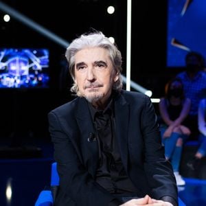 Exclusif - Serge Lama - Backstage de l'enregistrement de l'émission "La boîte à Secrets 5" à Paris, qui sera diffusée le 6 novembre sur France 3. Le 21 septembre 2020
© Tiziano Da Silva / Bestimage