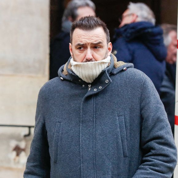 Une expérience spéciale dont ils se souviendront tous les deux !

Cyril Lignac à la sortie des obsèques de Jean-Luc Petitrenaud en l'église Saint-Pierre-du-Gros-Caillou à Paris, France, le 17 janvier 2025. © Christophe Clovis/Bestimage