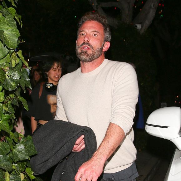 Ben affleck au restaurant Ivy @ Backgrid USA / Bestimage