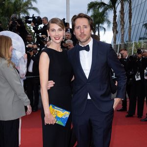 Ophélie Meunier et Mathieu Vergne assistent au tapis rouge de "The Zone Of Interest" lors du 76ème festival de Cannes au Palais des Festivals le 19 mai 2023 à Cannes, France. Photo Shootpix/ABACAPRESS.COM