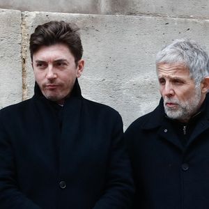 Stéphane Guillon - Sorties des obsèques de Niels Arestrup à l'Église Saint-Roch à Paris. Le 10 décembre 2024
© Christophe Clovis / Bestimage