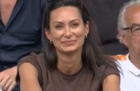 Richard Gasquet soutenu par sa compagne Clémentine en plein match