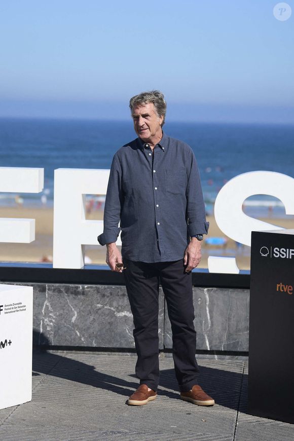 François Cluzet a assisté au photocall de 'A Real Job (Un métier sérieux)' lors du 71ème Festival International du Film de San Sebastian au Kursaal Palace le 30 septembre 2023 à Donostia, San Sebastian, Espagne. Photo ABACAPRESS.COM