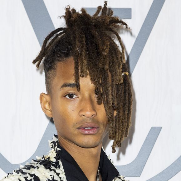 Il confie à Jaden Smith  la création de ses chaussures pour homme

Jaden Smith - Photocall du défilé de mode Femmes automne-hiver 2024/2025 Louis Vuitton lors de la Fashion Week de Paris (PFW), au Louvre. Le 5 mars 2024 

© Olivier Borde / Bestimage