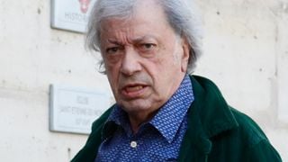 "Avec l'âge il est devenu..." : Hervé Vilard, 79 ans, a bien changé et ne fait plus l'unanimité