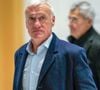 La Fédération française de football avait pourtant formellement réclamé une minute de silence et le port d'un brassard noir lors du match précédent face à la Norvège.

Didier Deschamps - Arrivées au tribunal correctionnel de Paris en marge du procès en diffamation entre Didier Deschamps et Daniel Riolo. Le procès en diffamation opposant Didier Deschamps à Daniel Riolo s’est ouvert le 20 novembre 2025 devant la XVIIe chambre du tribunal correctionnel de Paris : Didier Deschamps reproche à Daniel Riolo d’avoir qualifié de « menteur » à propos de la blessure de Karim Benzema lors de la coupe du monde de football en 2022. France, le 20 novembre 2025. © Pierre Perusseau/Bestimage