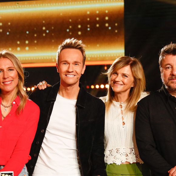 Le principe du jeu reste le même.

Exclusif - Agathe Lecaron, Cyril Feraud, Valérie ¨Maurice, Bruno Guillon lors de l'enregistrement de l'émission "100% logique" présentée par C. Feraud et qui sera diffusée le le 4 octobre 2025 sur France 2 au studio du Lendit à Saint-Denis, France, le 12 mars 2025. © Christophe Clovis/Bestimage