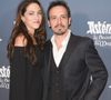 Son but ? Que cette éducation soit centrée autour de son "artisanat". 

Alexandre Astier et Luna Karys à Paris, le 2 décembre 2018. 
Photo : Coadic Guirec/Bestimage