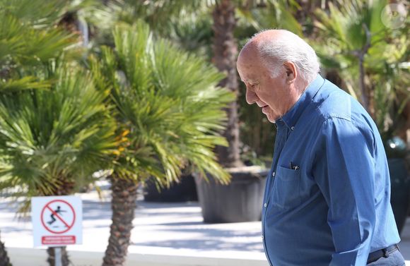 Exclusif - Amancio Ortega et sa femme Flora Pérez en vacances en famille sur un yacht à Split en Croatie. Amancio est le propriétaire du groupe de mode Inditex, auquel appartient les marques Zara, Berschka, Pull & Bear.... Le 3 aout 2019.