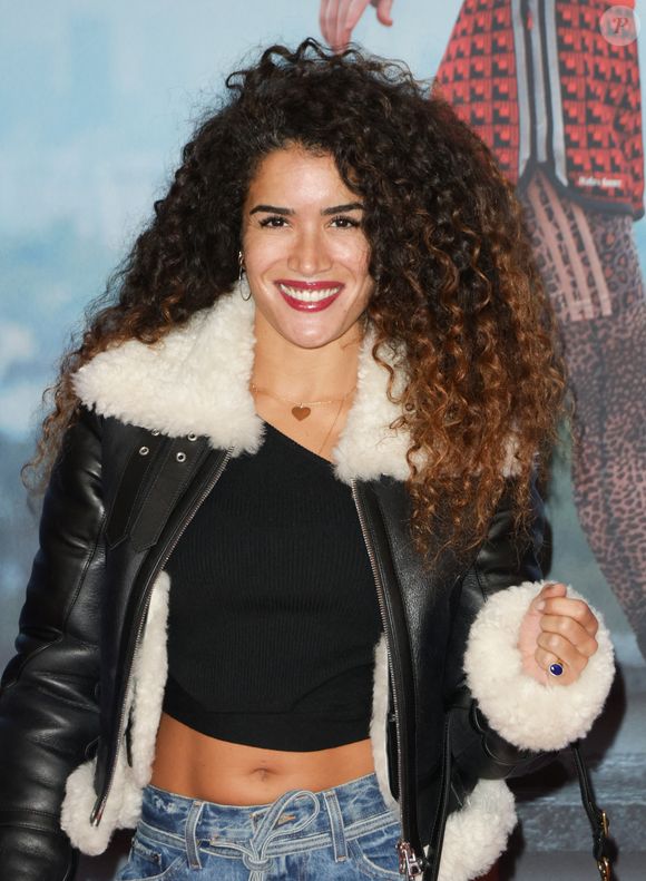 Sabrina Ouazani à l'avant-première du film "Sur un fil" au cinéma Le Grand Rex à Paris, France, le 19 octobre 2024. © Coadic Guirec/Bestimage