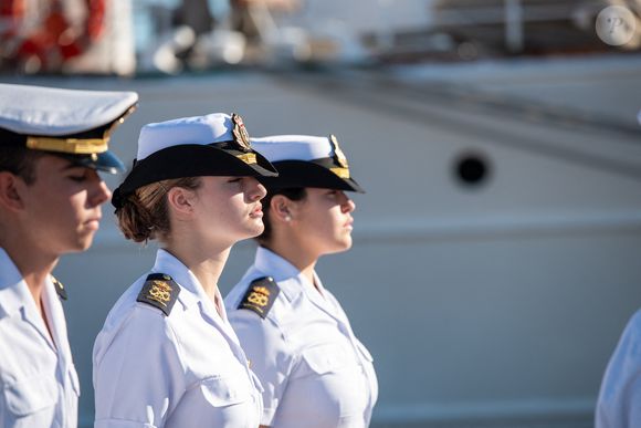 La princesse Leonor arrive avec le reste des aspirants sur le navire-école de la marine Juan Sebastián Elcano, à Las Palmas de Gran Canaria, Gran Canaria, Îles Canaries, Espagne, le 21 janvier 2025. © Europa Press Canarias/Bestimage