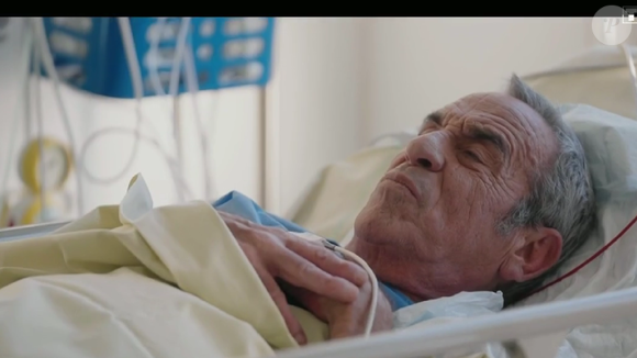 L’animateur y apparaît affaibli mais lucide.


Capture d'écran Thierry Ardisson - La face cachée de l'homme en noir. TF1