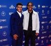 Il s’agit de Guéla Doué, arrière droit actuellement au RC Strasbourg
Désiré Doué et Guéla Doué - Photocall de la 33ème édition des Trophées UNFP du Football au Pavillon Gabriel à Paris le 11 mai 2025. Dante Badano/PsnewZ/Bestimage