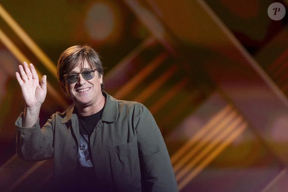 Exclusif - Thomas Dutronc - Enregistrement de l'émission "La fête de la chanson française" à Paris, présentée par L.Thilleman et A.Manoukian, et diffusée le 20 décembre sur France 3. © Pierre Perusseau / Bestimage